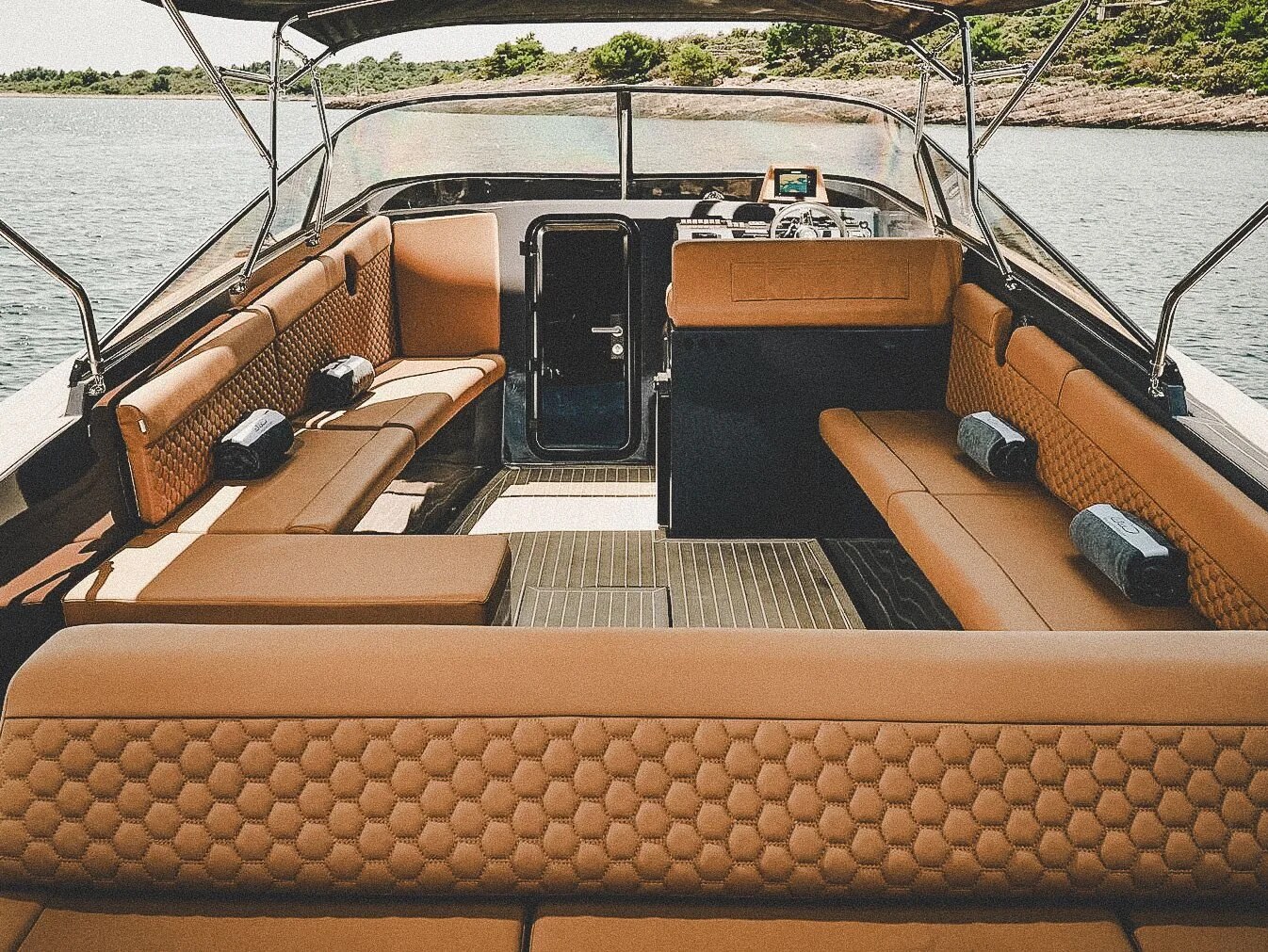 Private seating aboard the D'Orangerie boat experience