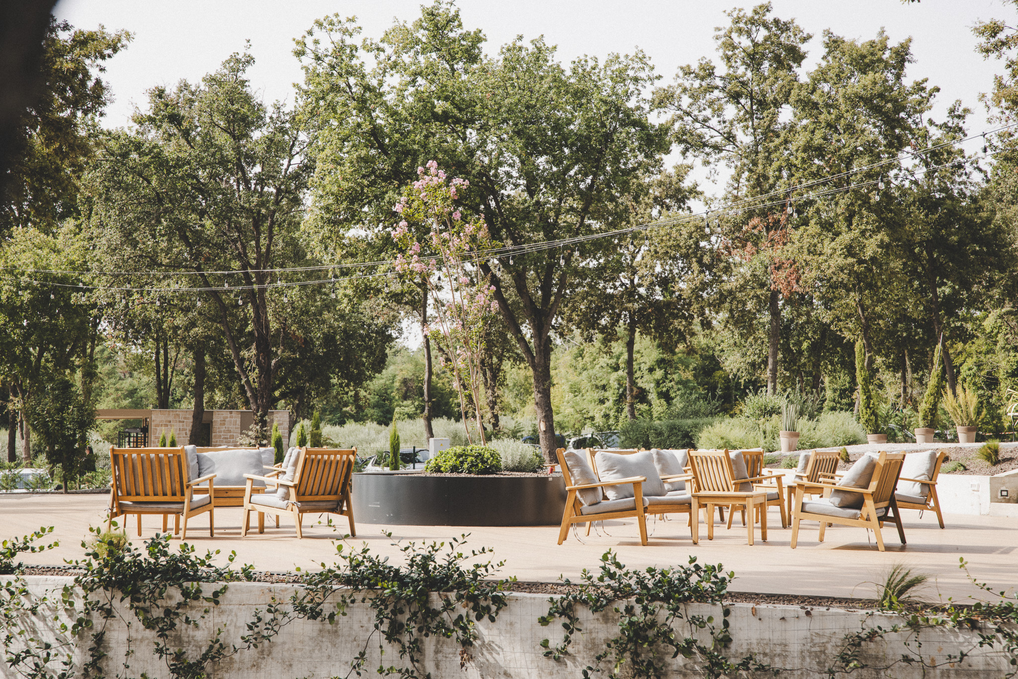 Quiet garden setting for retreats at D'Orangerie
